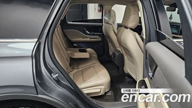 Lincoln Corsair 2022 thumb 8