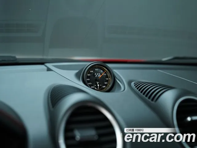 Porsche Cayman 2023 thumb 12
