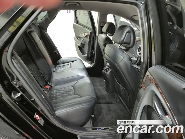 Hyundai Aslan 2016 thumb 5