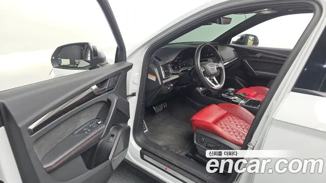 Audi SQ5 2021 thumb 11