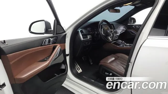 BMW X6 2022 thumb 5