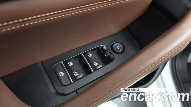 BMW X6 2022 thumb 10