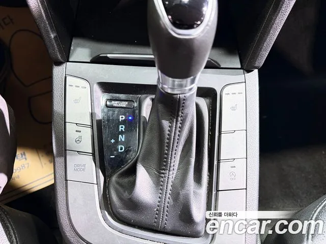 Hyundai Avante 2018 thumb 4