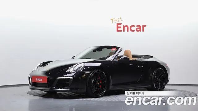 Porsche 911 2019 thumb 2