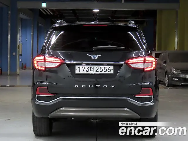 KG_Mobility_Ssangyong Rexton 2020 thumb 9