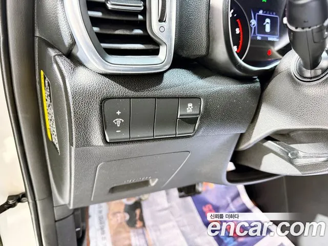 Kia Sportage 2016 thumb 6
