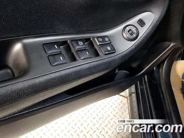 Kia Morning 2012 thumb 6