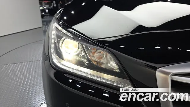 Hyundai Genesis 2015 thumb 11