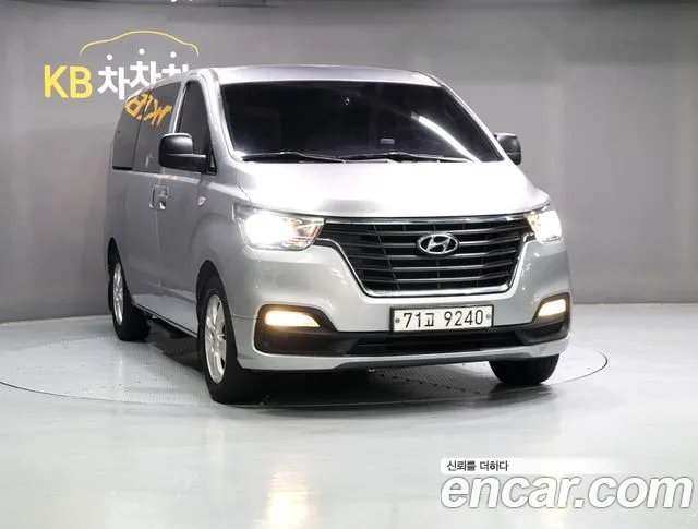 Hyundai Starex 2018 thumb 11