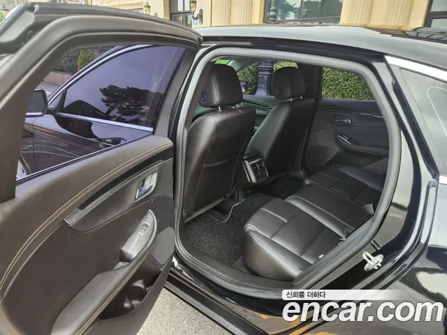 Chevrolet Impala 2017 thumb 10