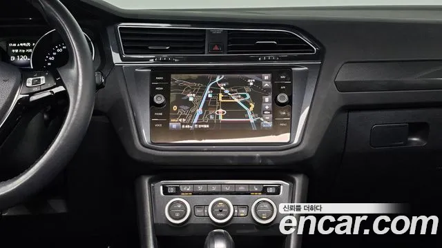 Volkswagen Tiguan 2019 thumb 12
