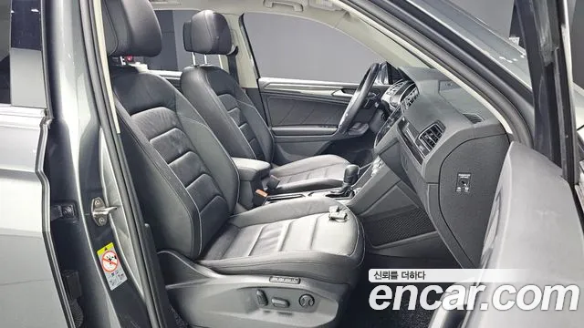 Volkswagen Tiguan 2019 thumb 7