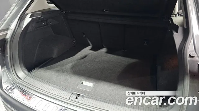 Volkswagen Tiguan 2019 thumb 9