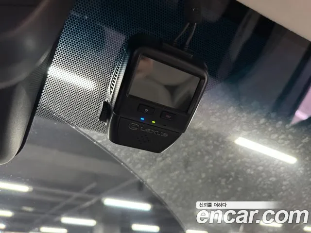 Lexus LM 2025 thumb 10