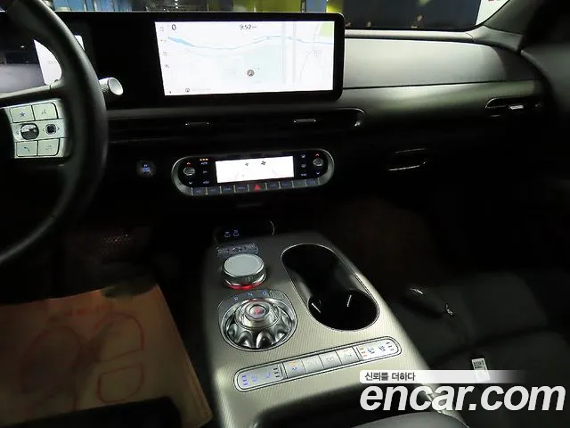 Genesis GV60 2022 thumb 9