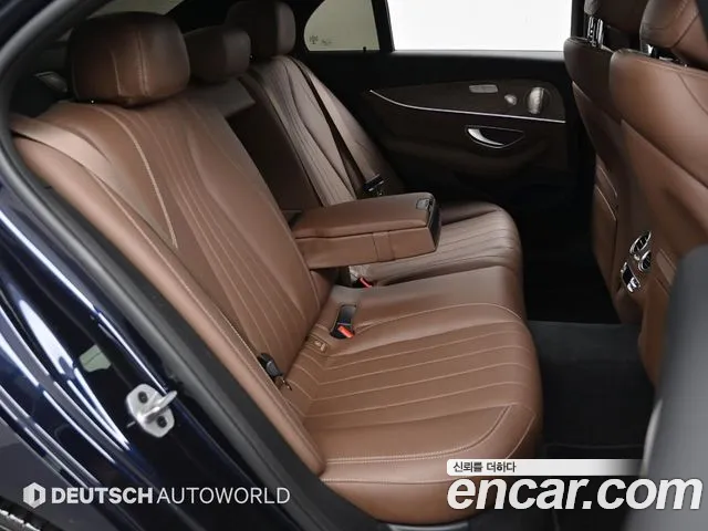 Mercedes-Benz E-Класс 2022 thumb 7