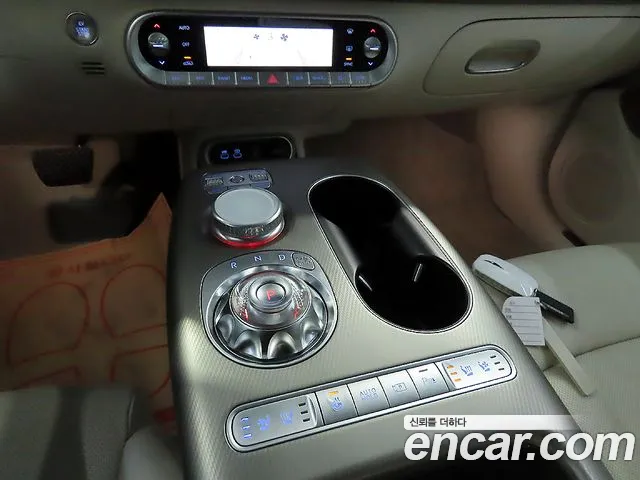 Genesis GV60 2022 thumb 6