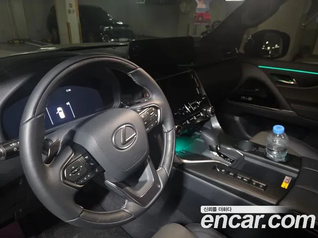 Lexus LX 2025 thumb 9