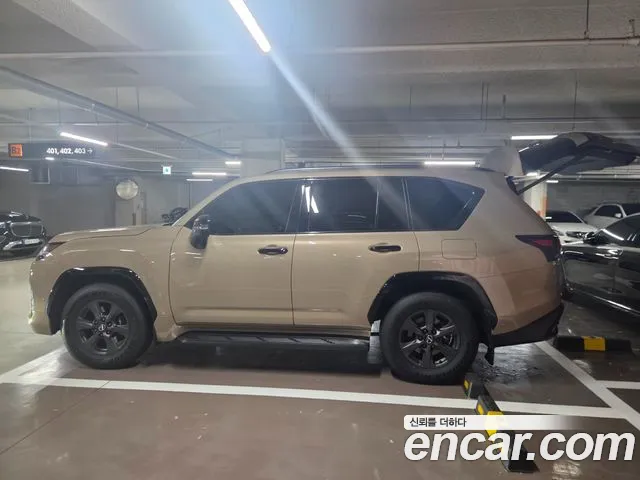 Lexus LX 2025 thumb 11