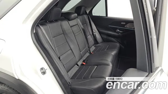Mercedes-Benz E-Класс 2025 thumb 12