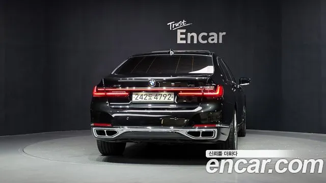 BMW 7 серии 2020 thumb 6