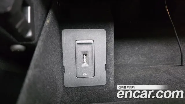 Porsche Cayman 2020 thumb 9