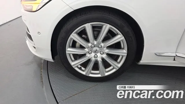 Volvo S90 2019 thumb 10