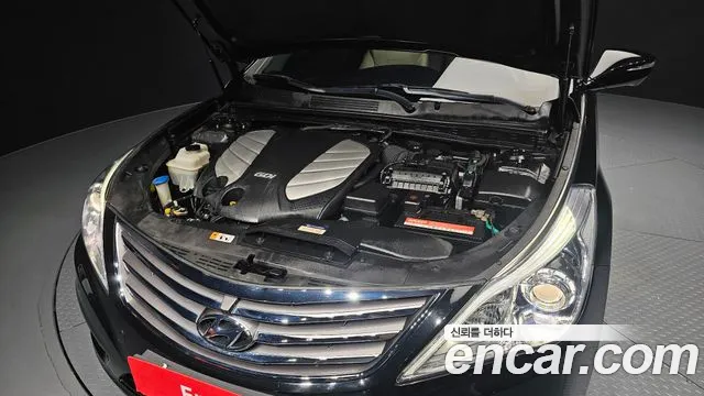 Hyundai Grandeur 2012 thumb 4