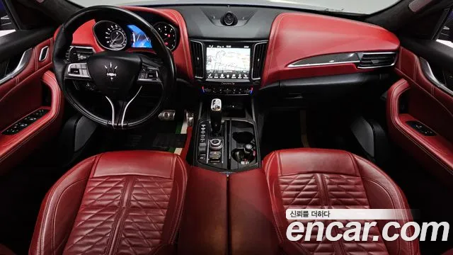 Maserati Levante 2019 thumb 4