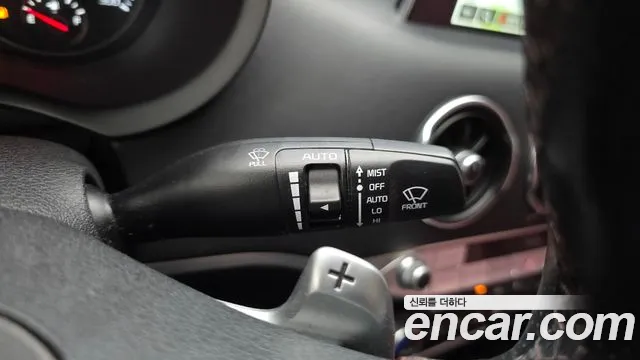 Kia Stinger 2019 thumb 12