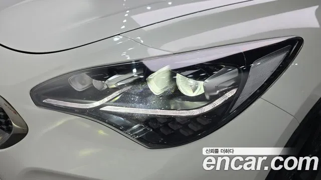 Kia Stinger 2019 thumb 10
