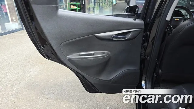 Chevrolet Spark 2019 thumb 4