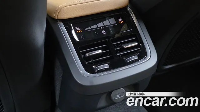 Volvo S60 2022 thumb 2