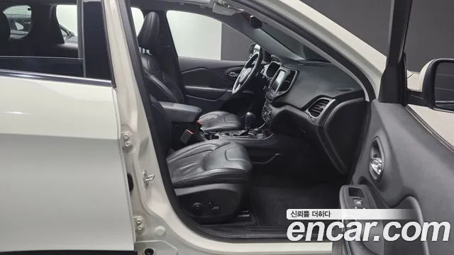 Jeep Cherokee 2019 thumb 7