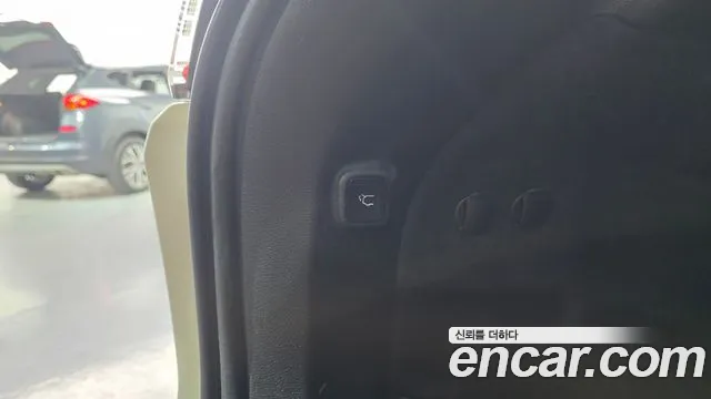 Jeep Cherokee 2019 thumb 8