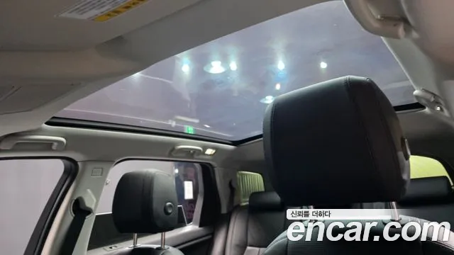 Land Rover Discovery Sport 2019 thumb 3