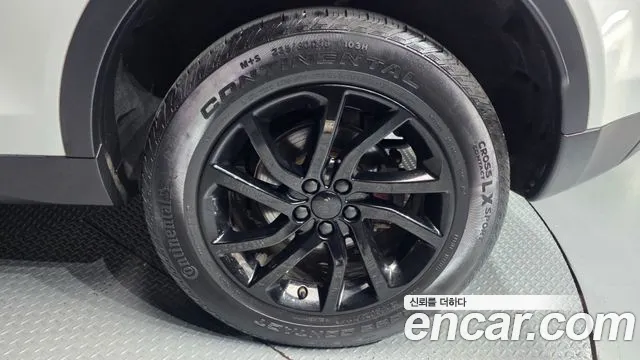 Land Rover Discovery Sport 2019 thumb 7