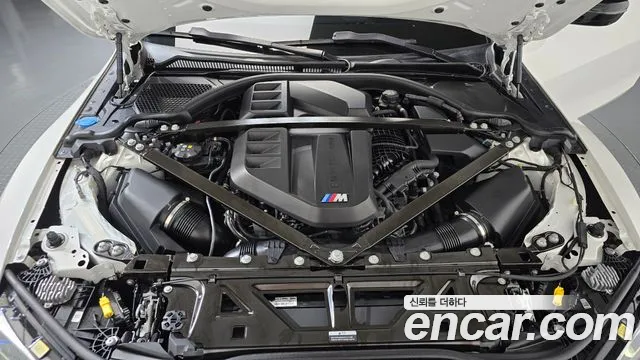 BMW M4 2024 thumb 9