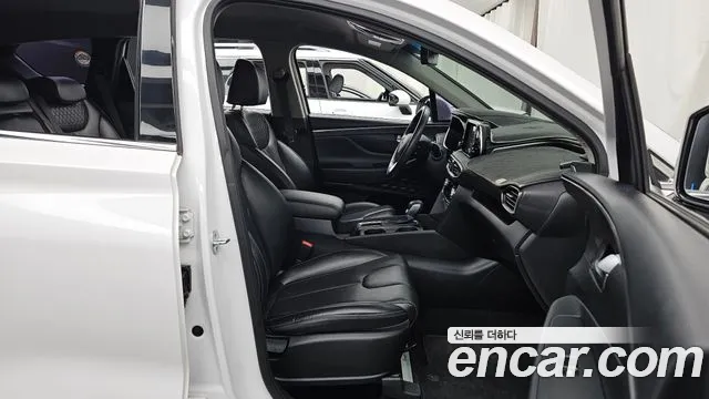 Hyundai Santa Fe 2019 thumb 12