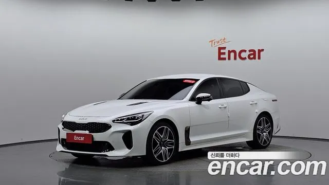 Kia Stinger 2022 thumb 5