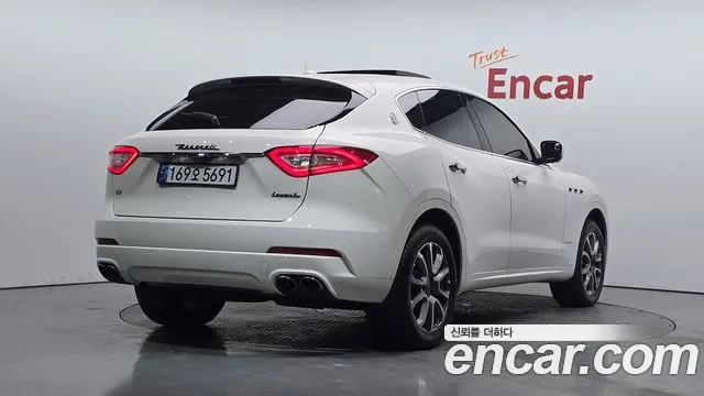 Maserati Levante 2020 thumb 5