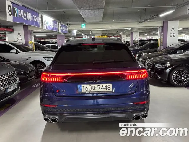 Audi SQ8 2021 thumb 10