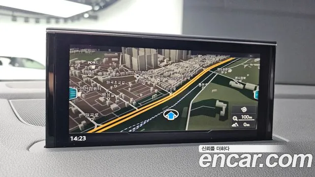 Audi Q7 2019 thumb 9