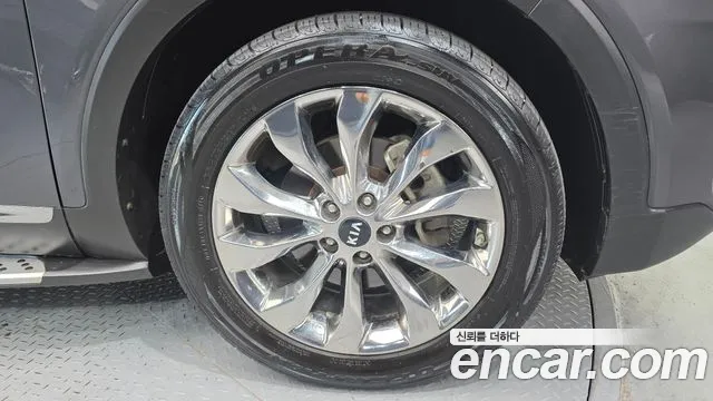 Kia Sorento 2019 thumb 3