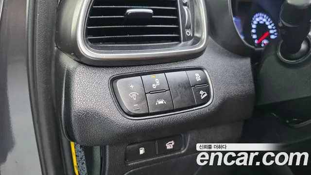 Kia Sorento 2019 thumb 5