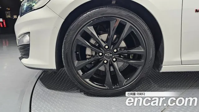 Chevrolet Malibu 2022 thumb 4