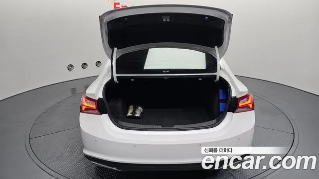 Chevrolet Malibu 2022 thumb 5