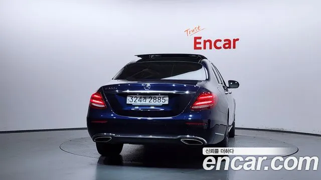 Mercedes-Benz E-Класс 2019 thumb 8