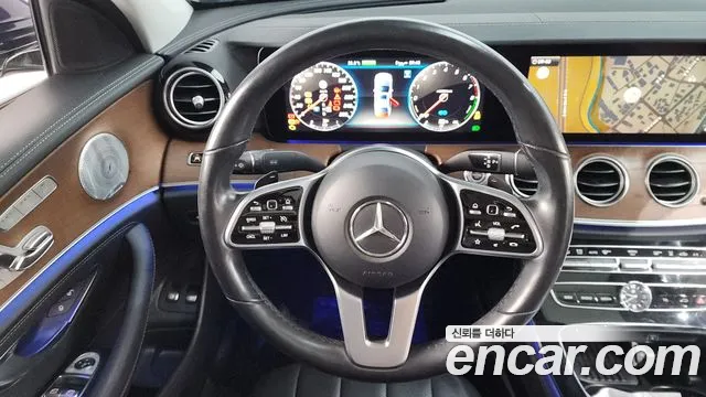 Mercedes-Benz E-Класс 2019 thumb 7
