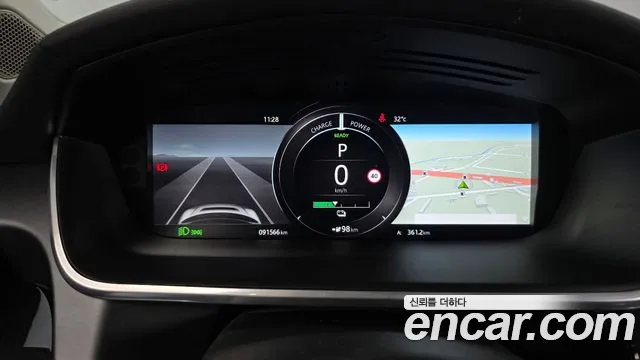 Jaguar I-PACE 2019 thumb 6